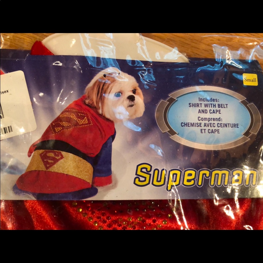 Dog Superman Costume Size Small NWT - Picture 2 of 4